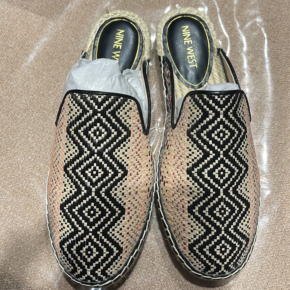 NINE WEST ESPADRILLE FLAT SIZE 7M